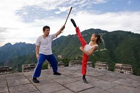 Jackie Chan With Jaden Smith In 2010 The Karate Kid Karate Kid Karate Peliculas De Artes Marciales