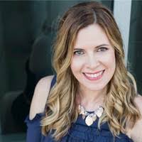 Myra Quinn's Instagram, Twitter & Facebook