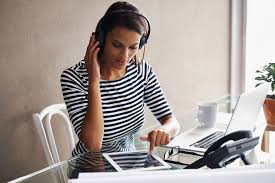 How To Find Jobs With Virtual Call Centers Work At Home Call Center Jobs Virtual Call Center Types Of Education Find A Job