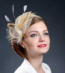 Champagne And Golden Fascinator For Your Special Occasions In 2021 Fascinator Hats Gold Fascinator Wedding Hats