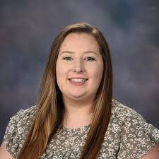 Alyssa Ayers's Instagram, Twitter & Facebook