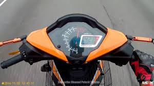 Ciri paling ketara ialah penggunaan tiga palam pencucuh yang secara teknikalnya. Pelesit Selatan Mana Yang Laju Honda Rs150r Vs Y15zr Standard Kilang