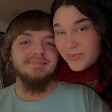 What are some tattoo designs for behind the ear?