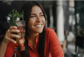 Aline abboud hat arabistik in leipzig, beirut und istanbul studiert. Aline Abboud Urlaub Tschussi Bis Bald Ich Bin Raus Micdrop By Alex Lowles Photography Facebook