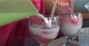 Berikut cara membuat cendol tepung beras yang kenyal seperti. Cendol Air Mata Penganten Takjil Favorit Warga Kota Padang Okezone Lifestyle