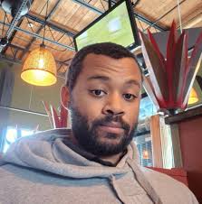 Importance of consulting instructors when buying skydiving gear