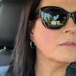 Amy Shartzer's Instagram, Twitter & Facebook