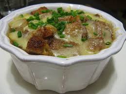 Celebrating Julia Child S 100th Birthday With Her Famous French Onion Soup Recipe French Onion Soup Recipe Onion Soup Recipes Recipes