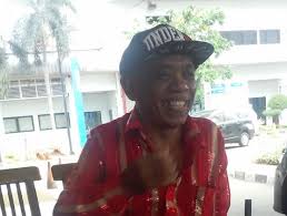 Tindakan pak tarno termasuk pemanfaatan. Pak Tarno Bantah Jatuh Miskin Istrinya Malah Pramugari Cantik Fajar