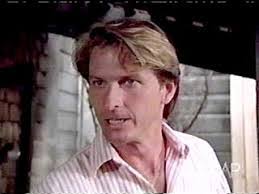 Dan Falcon's Instagram, Twitter & Facebook