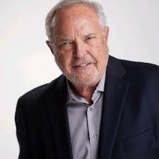 Cindy Crone's Instagram, Twitter & Facebook