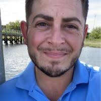 200+ "Llaña" profiles