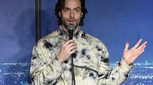 You now show up on the discover page with the other celebrities i'd liked it when your snaps showed up next to that kid i went to hs with. Chris D Elia Joked On A Podcast That Snapchat Is For Showing Your Bits