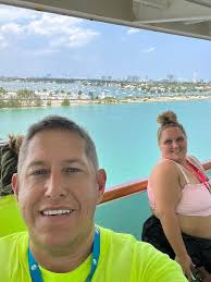 We has great fun @ Carnival Horizon. George and his crew rock