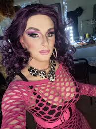 Thank you last night Bubby & Sissy's! We had such a great show ! Happy  birthday to Debbie Paynic aka Sissy <3 and happy birthday and  congratulations again your engagement Shelbie Reightback