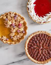 Learn About Martha S Thanksgiving Pie Giving Tradition Plus Her Expert Decorating Tips Thanksgiving Pies Sweet Potato Pie British Cookies