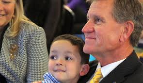 City manager retires