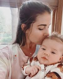 Nicole Fitts Hurt (@coleyhurt) • Instagram photos and videos