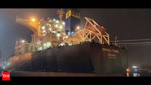 Explore Mumbai port's Hidden maritime ...