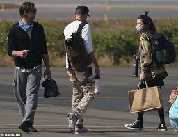 It was a mere six days ago that we were talking about aaron rodgers and shailene woodley's reported status as quarantine's latest couple. Shailene Woodley And Aaron Rodgers Spotted For First Time Together Since News Of Engagement Uk Time News