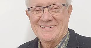 Community News loses an editor. We lose a friend