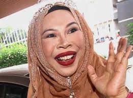 Kami ajarkan cara salin kulit tanpa rasa pepedih dan cantik luar. Cosmetics Millionaire Dr Vida Claims She Nearly Lost Rm30 000 The Star