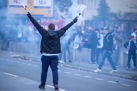 Cheap train tickets from rostock to dresden. 3 Liga Krawalle Nach Aufstieg Von Hansa Rostock