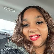 Hi! Dtr of truck driver. Grand daughter to a rail roader… beg to differ.  Grand dtr to ex military & police force. My parents were polyamorous so he  didn't cheat. Butttt he