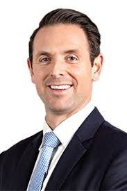 JLL poaches two Melbourne execs from Knight Frank