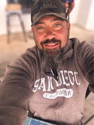 Tim Allen posted this and said this always happens to him when we  transition into Christmas 🎅🏻