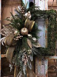60 Diy Picture Frame Christmas Wreath Ideas That Totally Fits Your Budget Hike N Dip