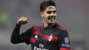 Sehr stolz auf die marke. Medien David Wagner Und Huddersfield Town An Milan Sturmer Andre Silva Interessiert German Site