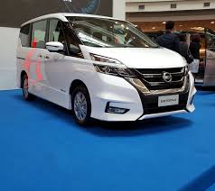 The biggest feature added was nissan's propilot the interior became more spacious and the wheelbase was extended by 180 mm. 2018 Nissan Serena 2 0l S Hybrid Rm135 500 And Rm147 500 Carsifu