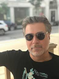 Weho Realtor-Tom Levine