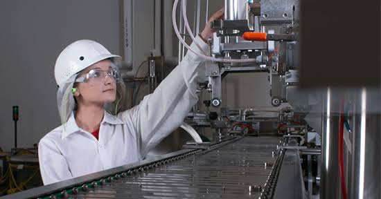 نتيجة بحث الصور عن General Factory Worker"