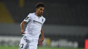 The former spurs winger, 22, swapped london for portuguese outfit vitoria in 2019. The Ball Marcus Edwards Fits In Well With Sporting Sporting