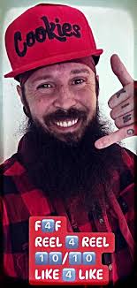 Hello Ghana. I come your way today with director kum actor CHizzy Ekow  CHapman Quayson the man who made 2020 less boring when covid hit the world.  He became my movies and