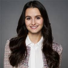 Mallory Clemons's Instagram, Twitter & Facebook