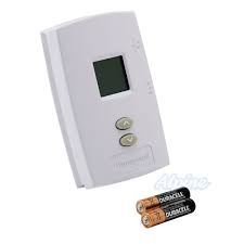 Insert 2 x aa lr6 alkaline batteries, ensuring the correct orientation as in the photo. Honeywell Th1110d1000 Pro 1000 Universal Non Programmable Thermostat One Stage Heat One Stage Cool
