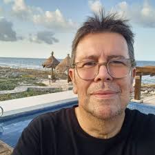 Tito Lopez (@oscartitolopez)