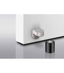 Butee De Sol Avec Insert Magnetique Sur Porte Bois