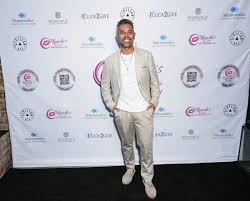 Rhonda's Kiss Hosts 3rd "Kiss for Comedy" at NYFW 2024