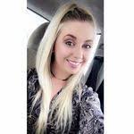 Donna Deskins's Instagram, Twitter & Facebook