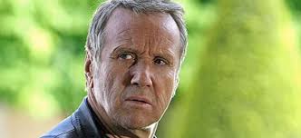 Yves rénier (born 29 september 1942) is a french actor, director, screenwriter and voice actor. T Y5iots2tc Rm