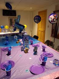 Fortnite Battle Royal Table Decor For Birthday Parties 7th Birthday Party Ideas Royal Birthday Party Birthday Party Decorations Diy