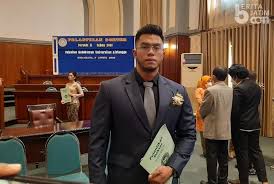 Setelah 2 semester pertama kamu diberi teori dan praktikum di dalam lab, selanjutnya kamu perlu mengikuti praktik kerja profesi psikologi sesuai dengan peminatan yang kamu ambil. Lulusan Dokter Fk Unair Jadi Influencer Edukasi Body Building Beritajatim Com