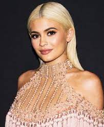 With this content, learn more kylie jenner biography, age, body measurement, family, birthday, business, quotes, net worth, etc. Kylie Jenner Bio Wiki Husband Age Net Worth Affairs Height Facts Billionaire Youngest Self Made Billionaire Boyfriend Makeup Career Gossip Gist