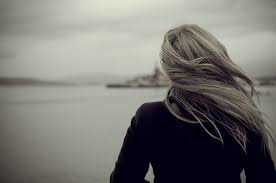 парень и девушка держатся за руки в машине фото Pin By Galina On Cosmonauts Beach Girls Images Hair Inspirational Pictures