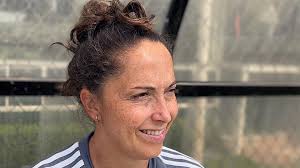 Paula Tomas (@PaulaTomas9)