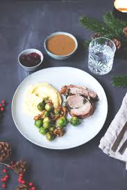 Weihnachtsmenu 2017 Hauptgang Truthahn Rollbraten Mit Gravy Und Cranberrysauce Cider Rosenkohl Und Garlic Mashed Potatoes Rezept Rollbraten Reisfleisch Rezept Herzhaft
